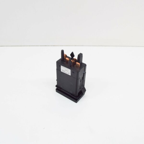 NEW VOLKSWAGEN TRANSPORTER T5 INNER LIGHT SWITCH 7D0959561A01C - Image 5