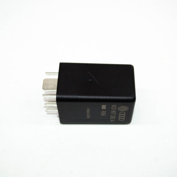 NEW AUDI A4 B7 GLOW PLUG CONTROL UNIT 4E0907282A - Image 5