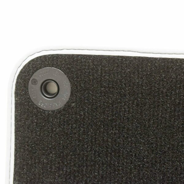 NEW AUDI A3 8P FRONT FLOOR MATS LHD 8P1061275P MNO - Image 6