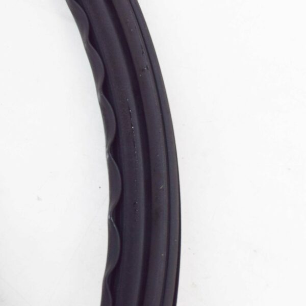 NEW MERCEDES BENZ S W126 REAR WINDOW GLASS WEATHERSTRIP SEAL A1266700239 - Image 4