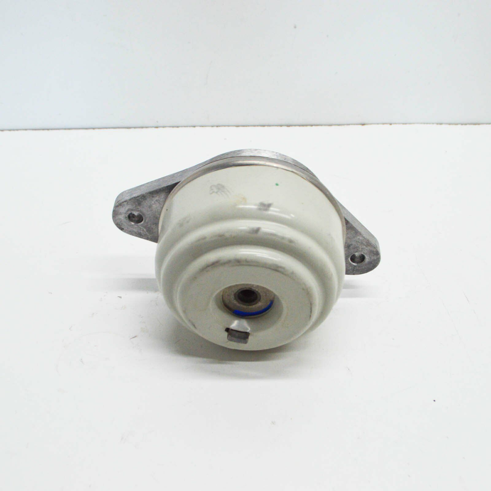NEW MERCEDES-BENZ C-CLASS W204 FRONT ENGINE MOUNT A204240151764 ORIGINAL 4 NEW MERCEDES-BENZ C-CLASS W204 FRONT ENGINE MOUNT A204240151764 ORIGINAL - Image 4