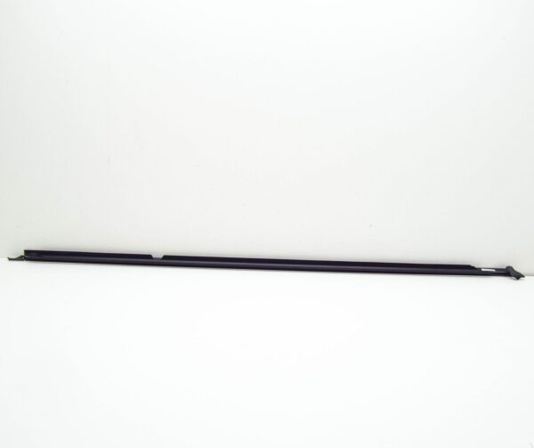 NEW VW PASSAT B8 3G REAR LEFT OUTER WINDOW APERTURE SEAL 3G5839475NVNH ORIGINAL - Image 4