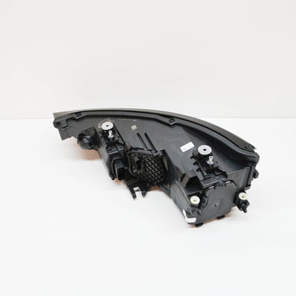 NEW AUDI A1 8X FRONT RIGHT HEADLIGHT RHD 8XA941004A ORIGINAL - Image 4