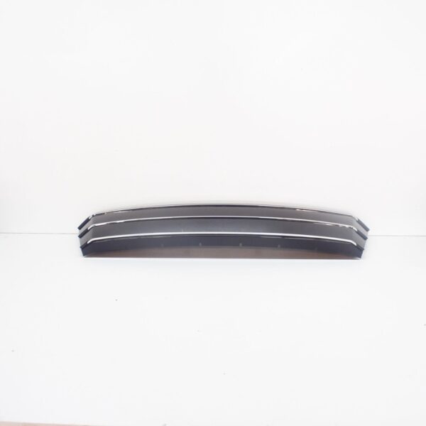 NEW AUDI R8 42 FRONT BUMPER LICENSE PLATE HOLDER 420807285H2ZZ 2015 ORIGINAL - Image 4