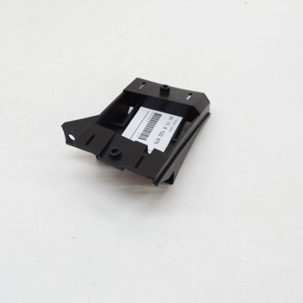 NEW BMW 3 E36 FRONT BUMPER LEFT INSERT BRACKET 51118122575 - Image 6
