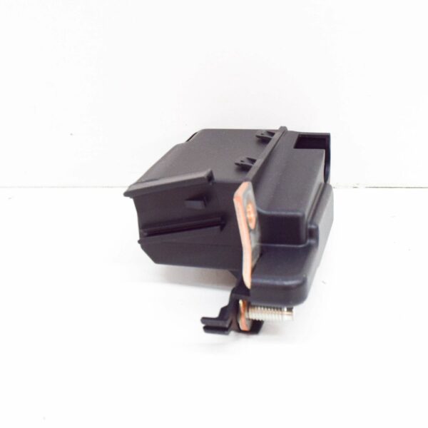 NEW MERCEDES-BENZ GLE W166 FRONT RIGHT FOOTWELL RELAY A0009820123 2016 10892345 - Image 4