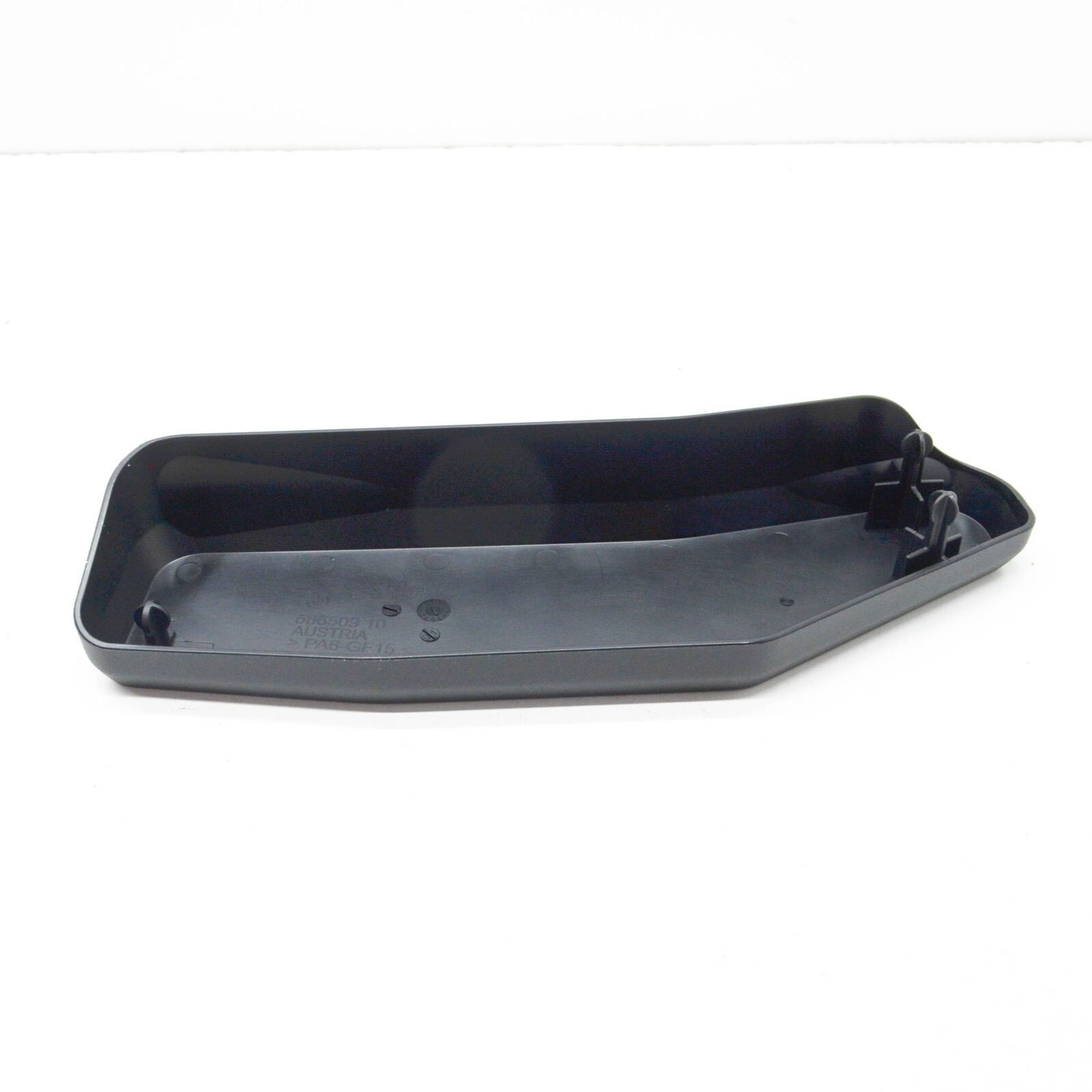 NEW BMW 5 G30 ENGINE CONTROL MODULE COVER 12908611740 ORIGINAL 4 NEW BMW 5 G30 ENGINE CONTROL MODULE COVER 12908611740 ORIGINAL - Image 4