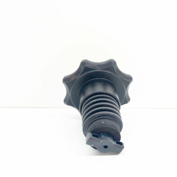 NEW AUDI A3 8V SPARE WHEEL MOUNTING BOLT 5Q0803899 ORIGINAL - Image 4