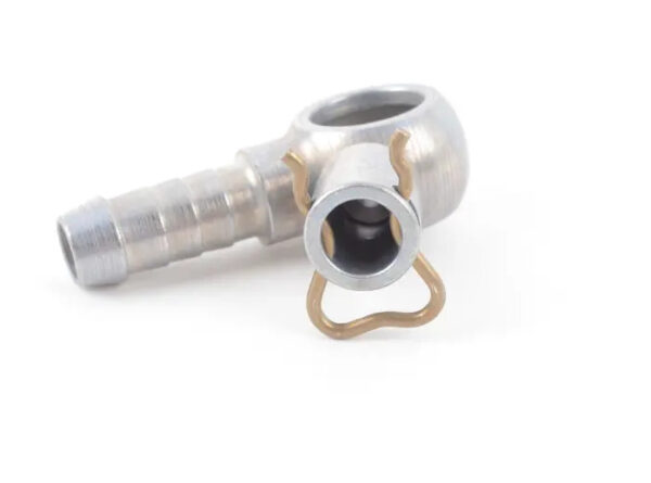 NEW VW TOUAREG 7P MK2 FUEL RAIL BANJO FITTING 059130602M ORIGINAL - Image 4