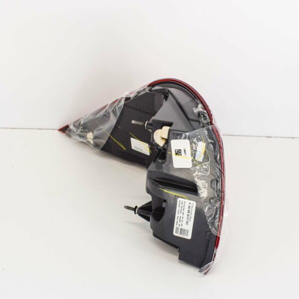 NEW MERCEDES-BENZ GLS X166 REAR RIGHT TAILLIGHT A1669065601 2017 ORIGINAL - Image 4