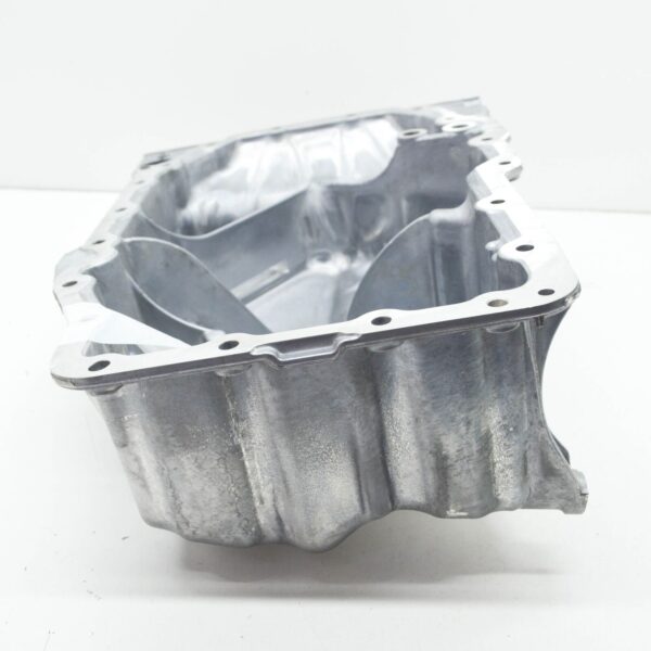 NEW VW TOURAN 5T ENGINE OIL SUMP 05E103603C ORIGINAL - Image 4