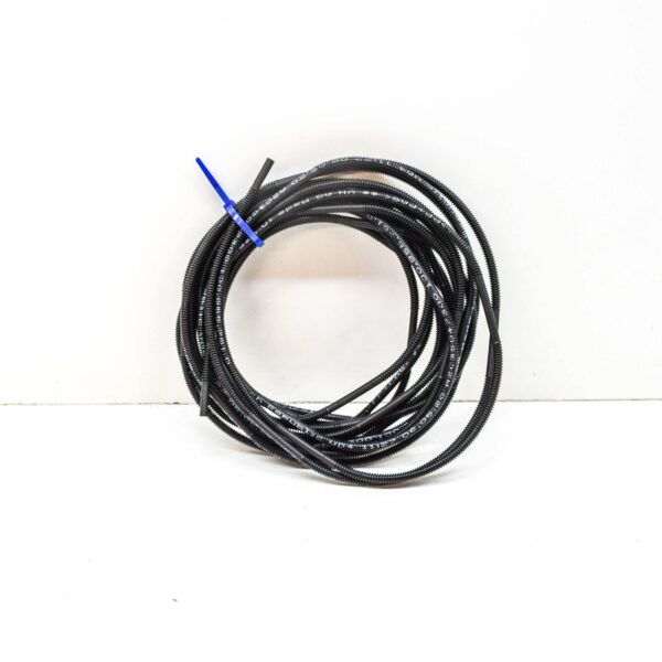 NEW AUDI A1 8X FRONT WINDSCREEN WASHER SYSTEM CORRUGATED PIPE 1J0955751D - Image 6