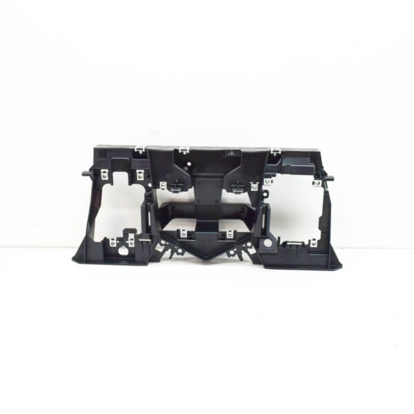NEW AUDI E-TRON GT FRONT DRIVER ASSISTANCE BRACKET 4J3907390 ORIGINAL - Image 4