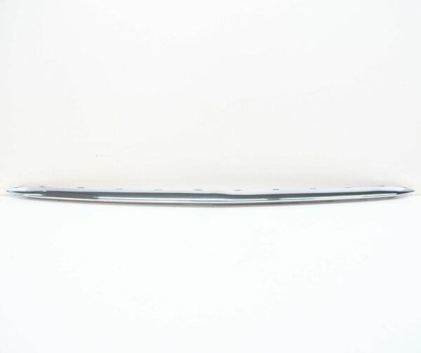 NEW MB VITO W447 AMG FRONT BUMPER BOTTOM CENTER MOLDING A44788516007F24 - Image 4