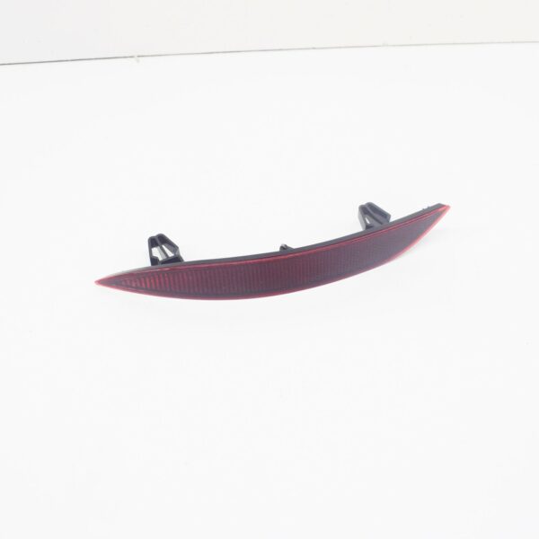 NEW AUDI A3 8V REAR LEFT BUMPER REFLECTOR 8V0945105A ORIGINAL - Image 4