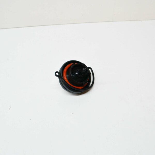 NEW AUDI A3 8V E-TRON FUEL TANK CAP 5Q0201550AR - Image 6