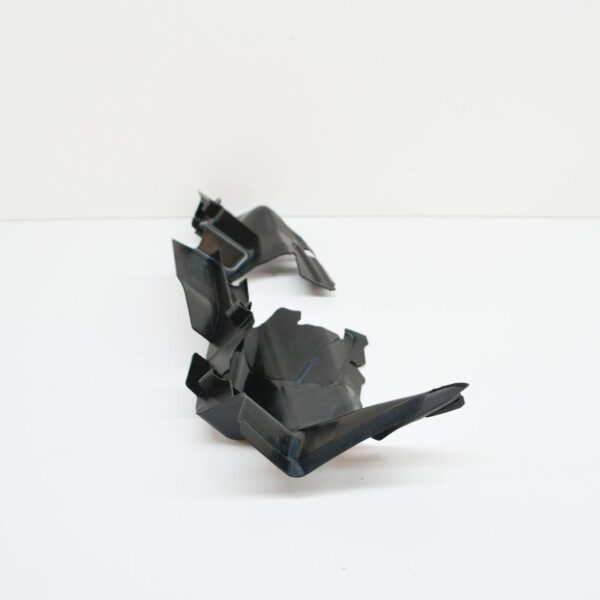 NEW AUDI A3 8V RADIATOR SUPPORT RIGHT AIR GUIDE 8V0121284A ORIGINAL - Image 4