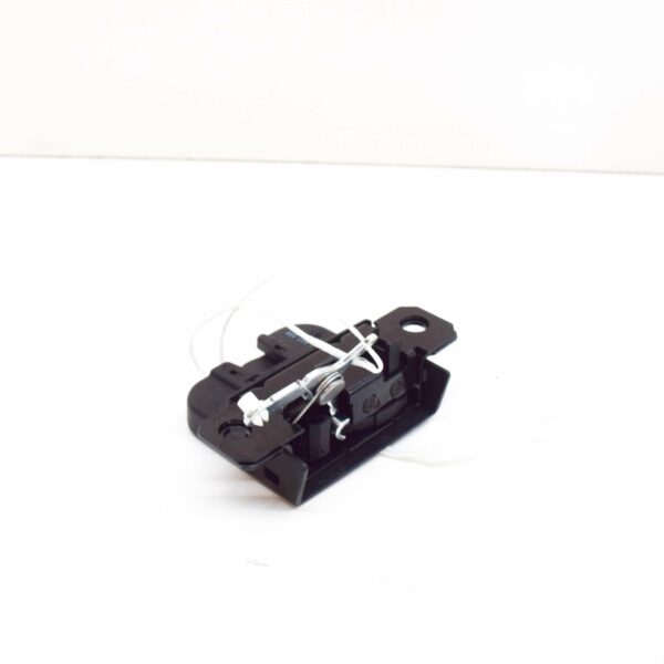 NEW VOLKSWAGEN CADDY 2K TRUNK BOOT LID LOCK 2K5827505 - Image 6