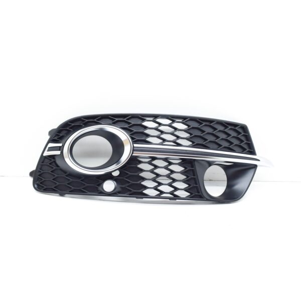 NEW AUDI Q5 8R FRONT RIGHT GRILL 8R0807682ABBFM 8R0807682AB BFM ORIGINAL - Image 4