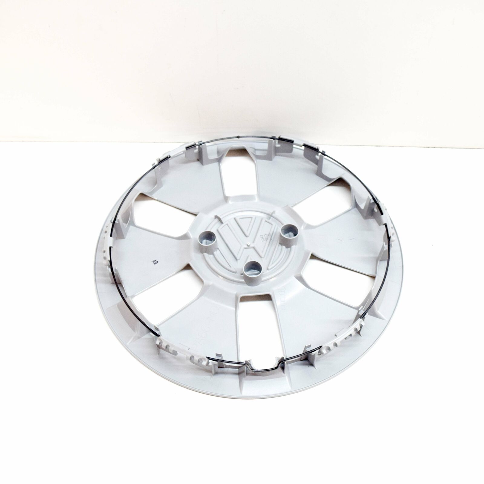 NEW VOLKSWAGEN UP WHEEL TRIM 14 INCHES COVERS SET 1S00714541ZX 6 NEW VOLKSWAGEN UP WHEEL TRIM 14 INCHES COVERS SET 1S00714541ZX - Image 6