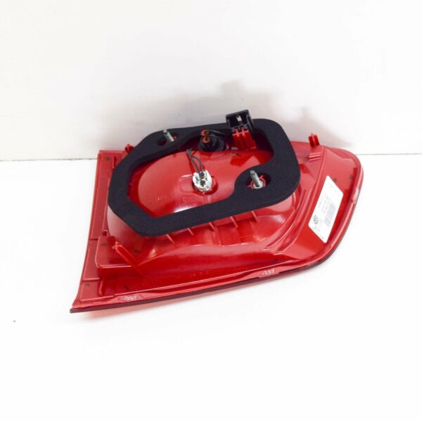 NEW VOLKSWAGEN TOUAREG 7P REAR LEFT INNER TAIL LIGHT 7P6945093B - Image 6
