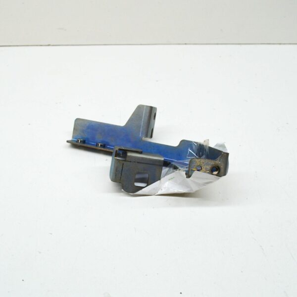 NEW MB C W205 FRONT BUMPER LEFT IMPACT BAR HOLDER A2056206300 ORIGINAL - Image 4