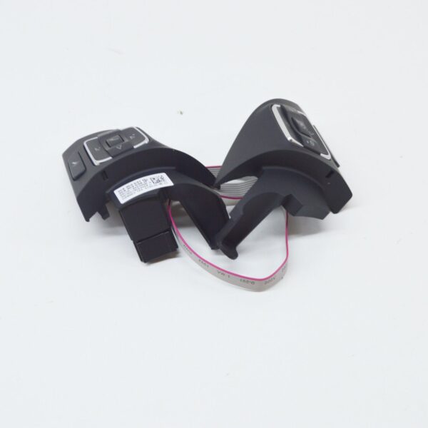 NEW VW GOLF VI 5K MK6 STEERING WHEEL SWITCHES 3C8998537B ORIGINAL - Image 4