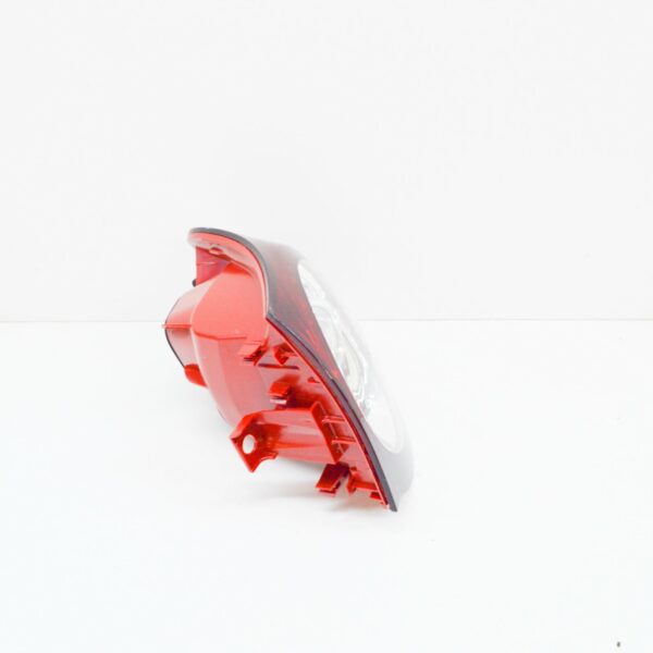 NEW VOLKSWAGEN PASSAT 3C B6 REAR RIGHT OUTER TAIL LIGHT 3C9945096Q ORIGINAL - Image 4