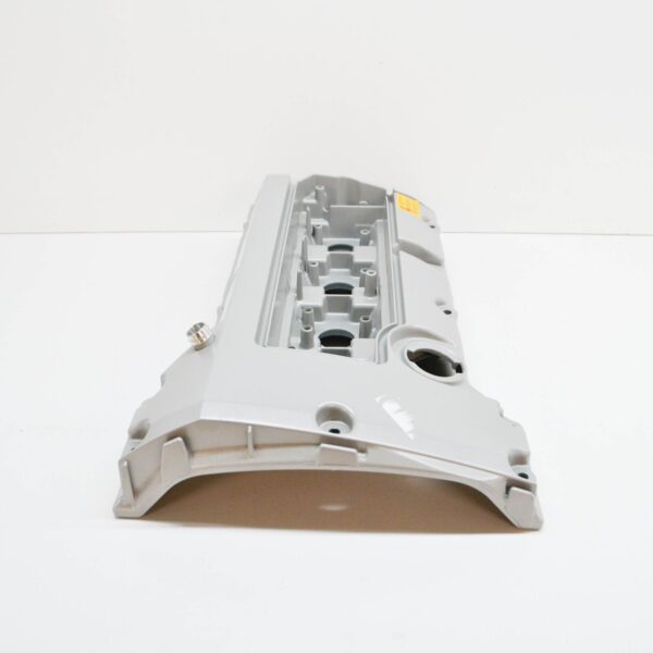 NEW MERCEDES-BENZ SLK R170 CYLINDER HEAD COVER A1110101930 ORIGINAL - Image 4