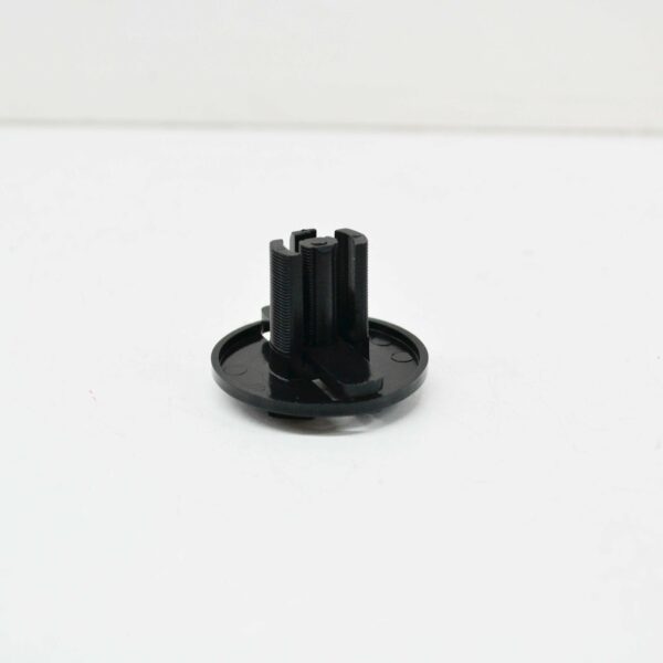 NEW MB E W124 HEADLIGHT RETAINER INSERT A1248210520 ORIGINAL - Image 4