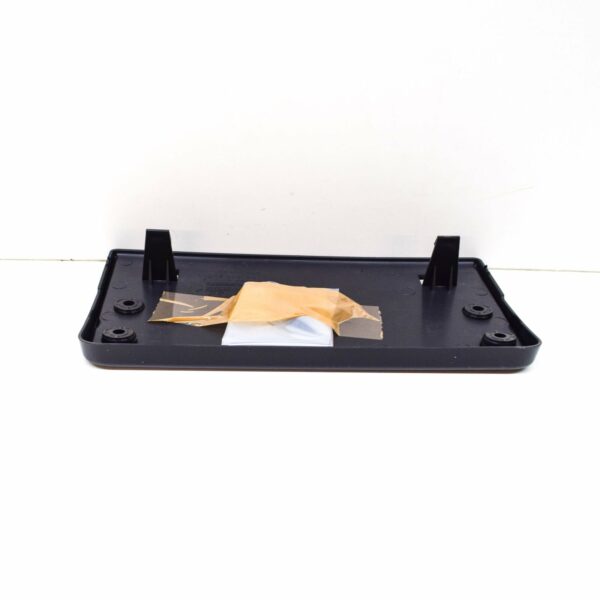 NEW VOLKSWAGEN TOUAREG 7P FRONT LICENCE PLATE HOLDER 7P6807285B USA - Image 6
