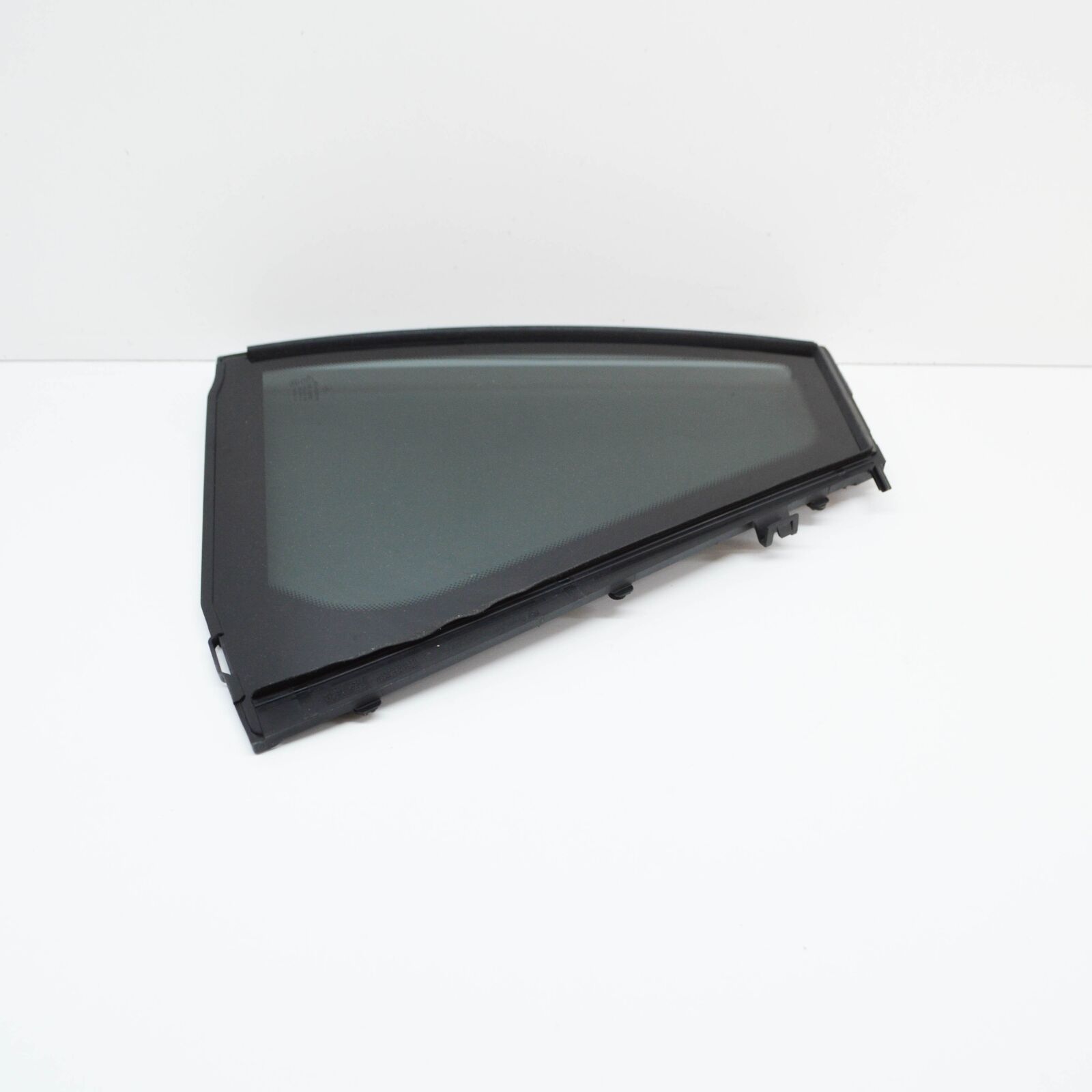 NEW MERCEDES-BENZ C-CLASS S204 REAR LEFT DOOR WINDOW A2047301755 4 NEW MERCEDES-BENZ C-CLASS S204 REAR LEFT DOOR WINDOW A2047301755 - Image 4