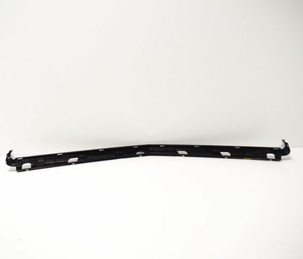 NEW MERCEDES-BENZ C W204 AMG FRONT BUMPER GRILLE UPPER TRIM A2048800983 - Image 4