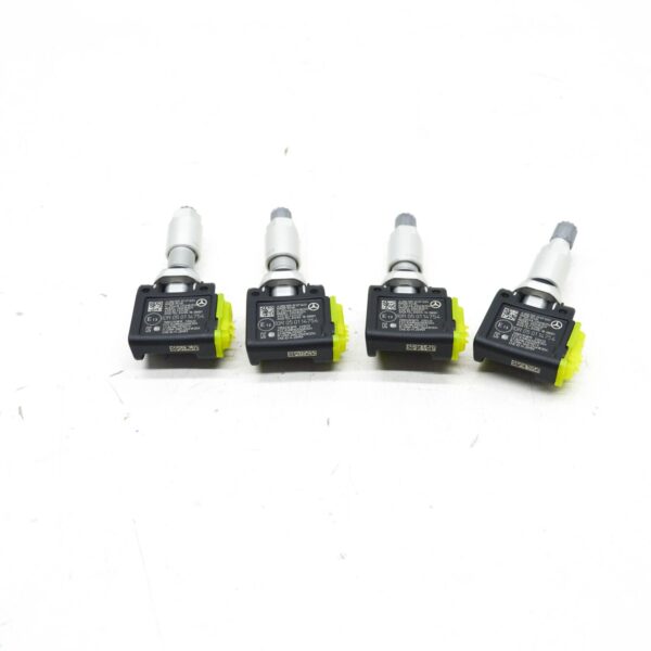 NEW MERCEDES-BENZ GLC COUPE C253 TYRE PRESSURE SENSOR KIT A0009059914 ORIGINAL - Image 4