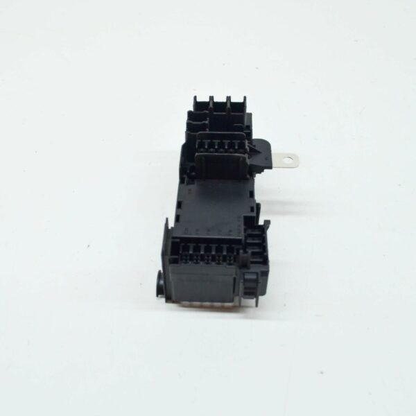 NEW AUDI A1 SPORTBACK GB FUSE BOX HOLDER 6C0941824D - Image 6