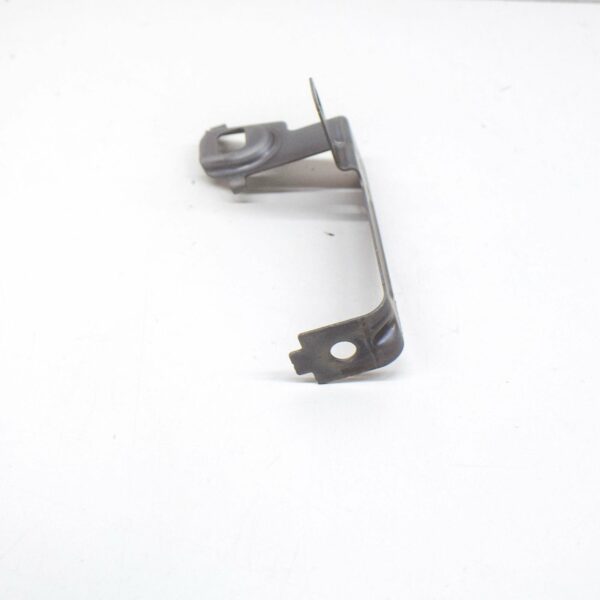 NEW MB E W213 AMG FRONT RADIATOR LEFT SHIELD BRACKET A2135244700 ORIGINAL - Image 4