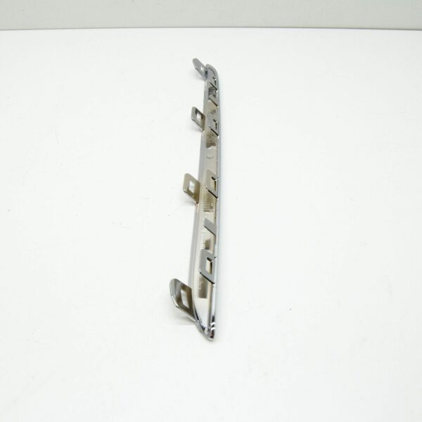 NEW MERCEDES-BENZ E W213 RADIATOR GRILLE RIGHT TRIM MOLDING A2388881000 ORIGINAL - Image 4