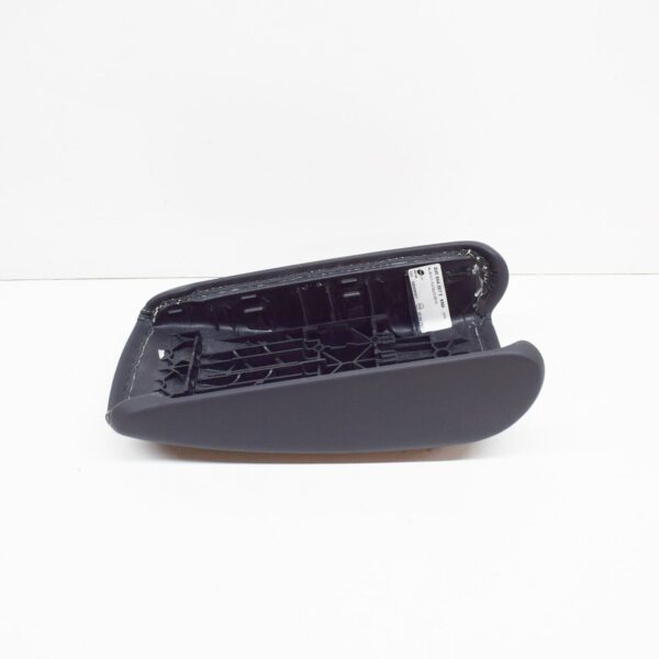 NEW AUDI A3 8V ARMREST LEATHERETTE SOUL BLACK /CLIFF GREY 8V0864207EKND - Image 6