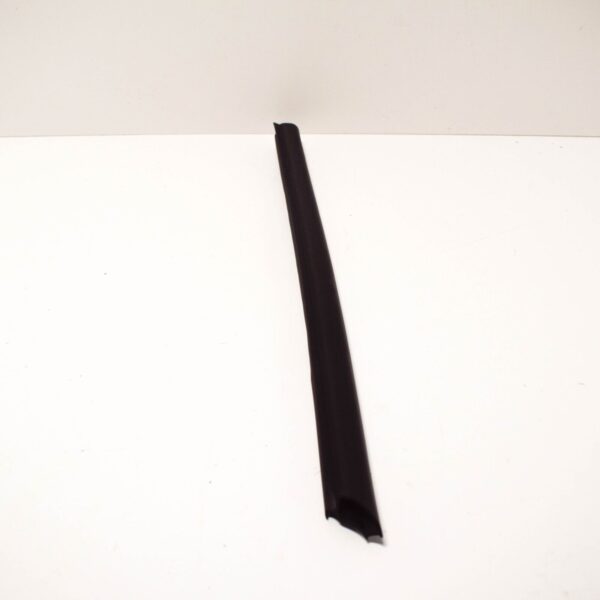 NEW VOLKSWAGEN TRANSPORTER T5 FRONT LEFT DOOR SEAL 7H0837565A ORIGINAL - Image 4