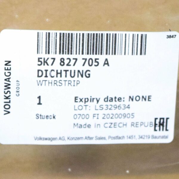 NEW VOLKSWAGEN GOLF MK6 REAR TAILGATE TRUNK LID SEAL GASKET 5K7827705A - Image 6