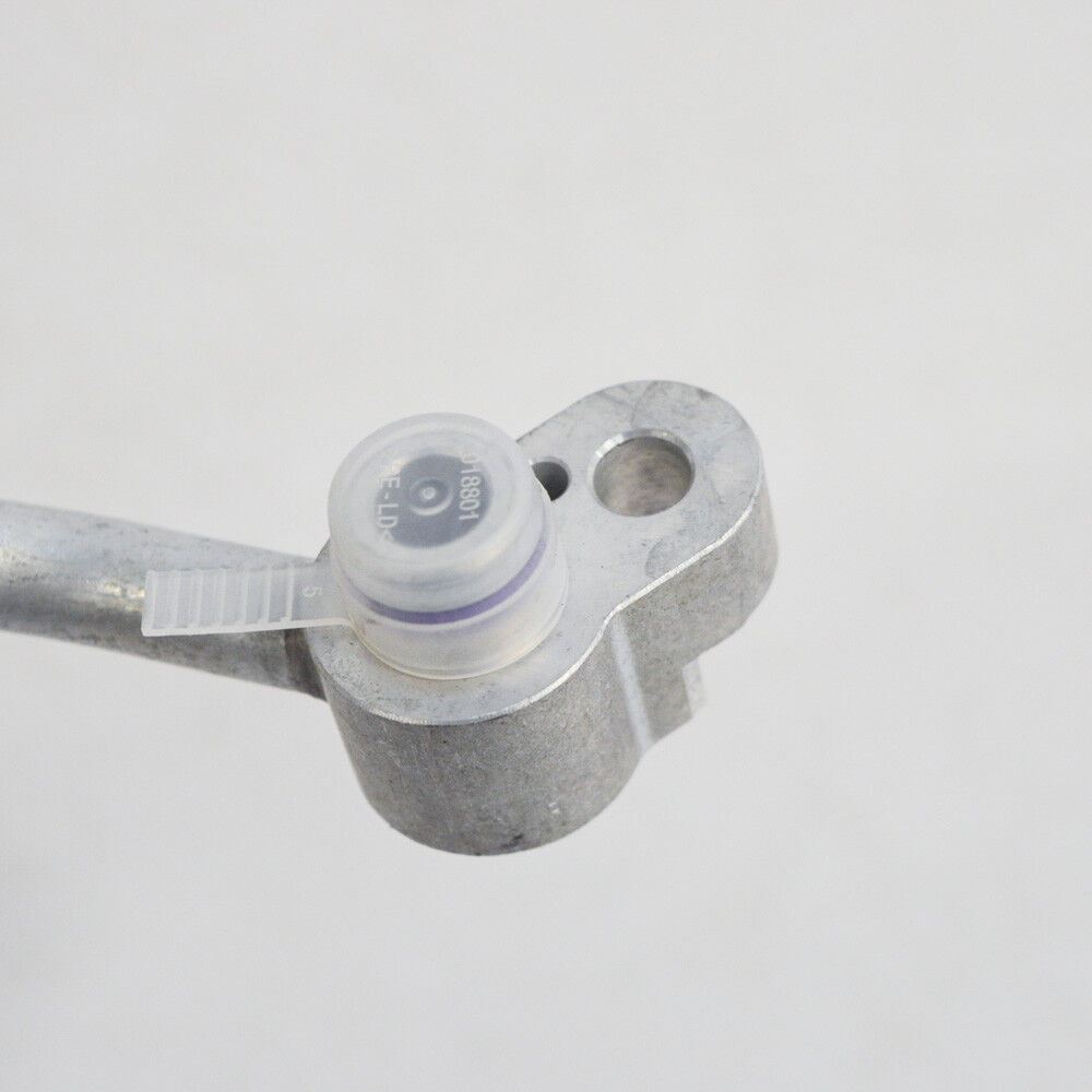 NEW AUDI A4 B9 AIR CON A/C PIPE HOSE 8W0816721BD 2016 ORIGINAL 4 NEW AUDI A4 B9 AIR CON A/C PIPE HOSE 8W0816721BD 2016 ORIGINAL - Image 4