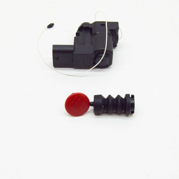NEW AUDI A3 8V HIGH-VOLTAGE LOAD FLAP LOCK SERVOMOTOR 8V4810773A ORIGINAL - Image 4