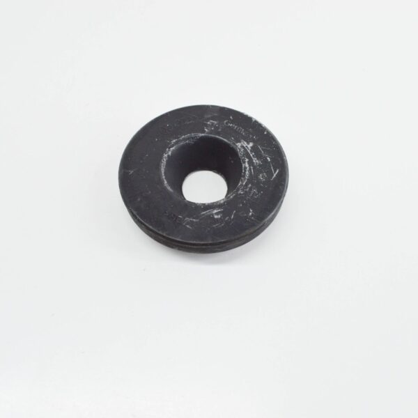 NEW AUDI A3 8V REAR COIL SPRING UPPER UNDERLAY INSULATOR 8J0512149 ORIGINAL - Image 4
