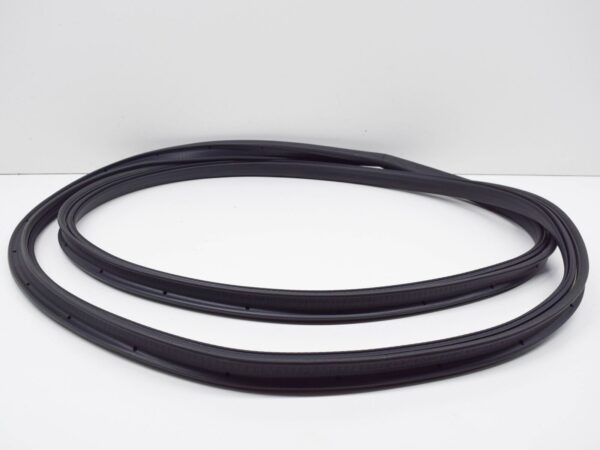 NEW VOLKSWAGEN BEETLE 9C REAR LID SEAL 1C0827705Q ORIGINAL - Image 4