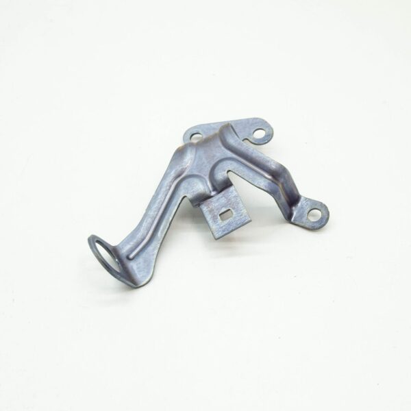 NEW MERCEDES-BENZ ML W164 AIR PUMP HOLDER BRACKET A2720100240 ORIGINAL - Image 4