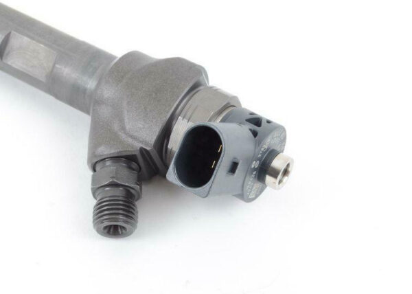 NEW VOLKSWAGEN PASSAT B8 INJECTOR UNIT 03L130277R ORIGINAL - Image 4