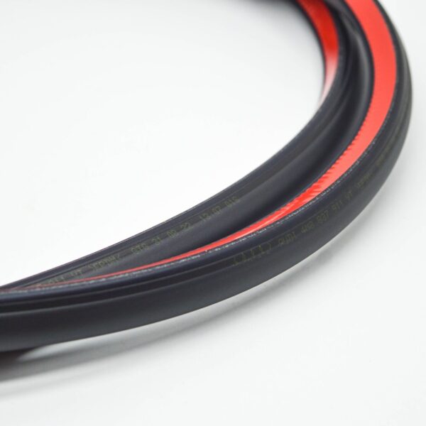 NEW AUDI Q8 4MN FRONT OUTER DOOR SEAL RUBBER 4M8837911 - Image 6