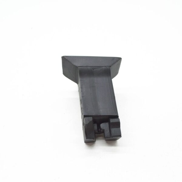 NEW VOLKSWAGEN TIGUAN AD WATER BOX RIGHT SOUND ABSORBER 5NA864760A ORIGINAL - Image 4