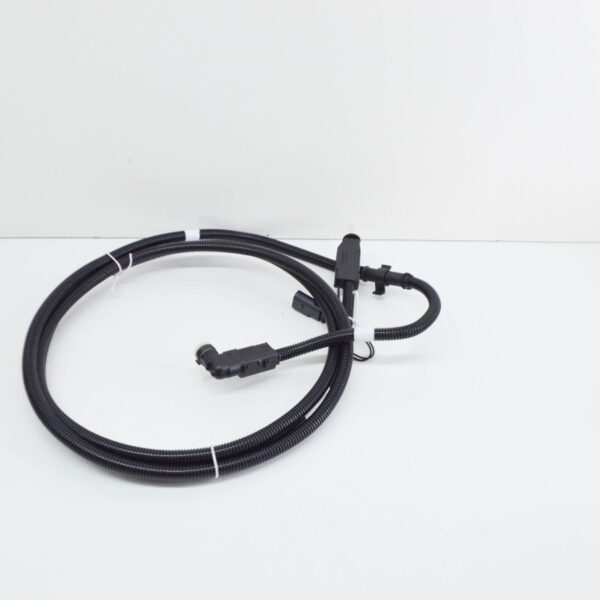 NEW VW PASSAT B8 3G REDUCING AGENT INJECTOR METERING LINE 3Q0131984AE ORIGINAL - Image 4