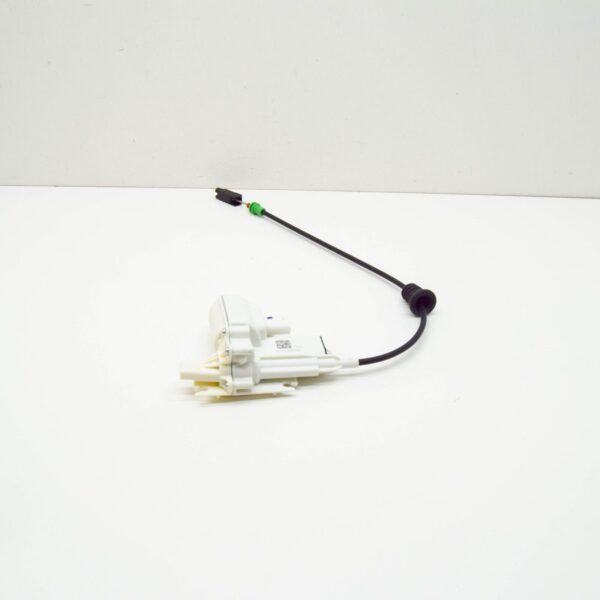 NEW MERCEDES-BENZ E W213 FRONT LEFT DOOR CLOSING ASSIST A2137600300 ORIGINAL - Image 4